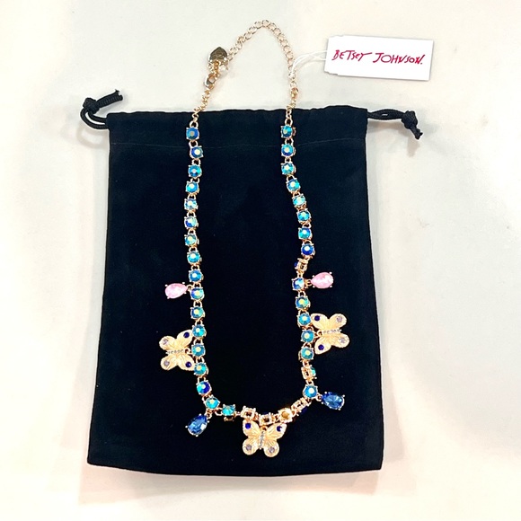Betsey Johnson Buggin Out Iridescent Butterfly Necklace and Bracelet Set - Picture 3 of 8